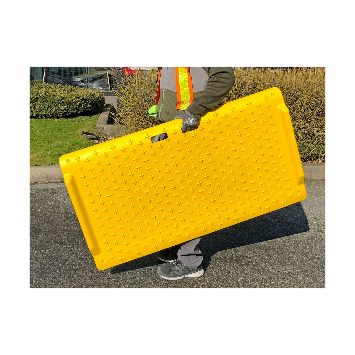 Portable Kerb Ramp 🚧 Heavy Duty Plastic Astrolift NZ Kerb Ramps
